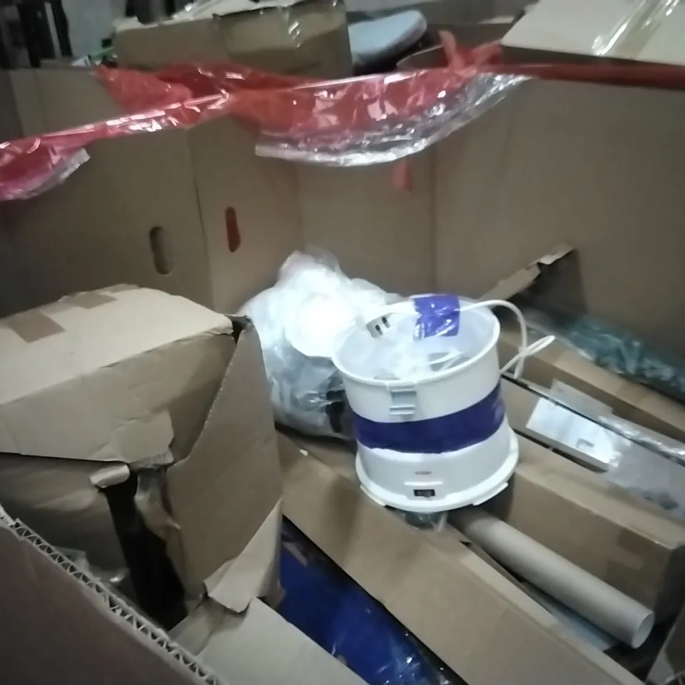 PALLET OF HOUSEHOLD ITEMS TO INCLUDE KICK SCOOTER, KITCHEN FAUCET,FABIAN CLARKE PICTURE FRAMES AND OTHER ASSORTED ITEMS...