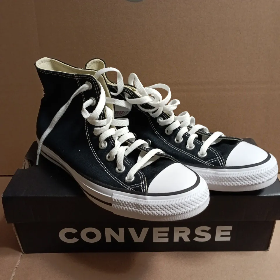 BOXED PAIR OF CONVERSE ALL STAR HI BLACK CANVAS TRAINERS – UK 6