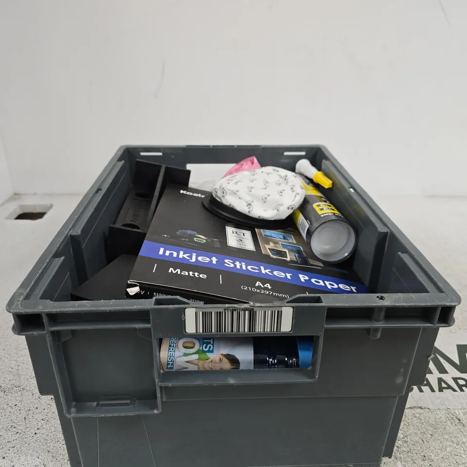 TOTE OF APPROXIMATELY 18 ASSORTED HOUSEHOLD ITEMS TO INCLUDE KOALA INKJET STICKER PAPER, SPORTS COOL TOWEL, SOUDAL FIX ALL HYBRID POLYMER ETC