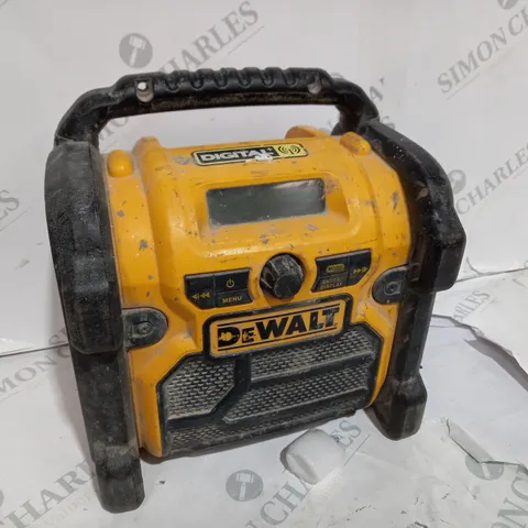 DEWALT DCR020