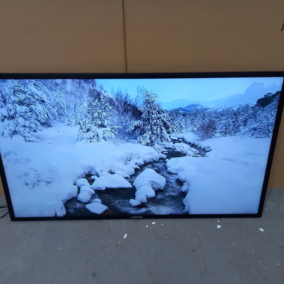 UNBOXED SAMSUNG 46" LED BACKLIT LCD DISPLAY FULL HD - MODEL DE46A