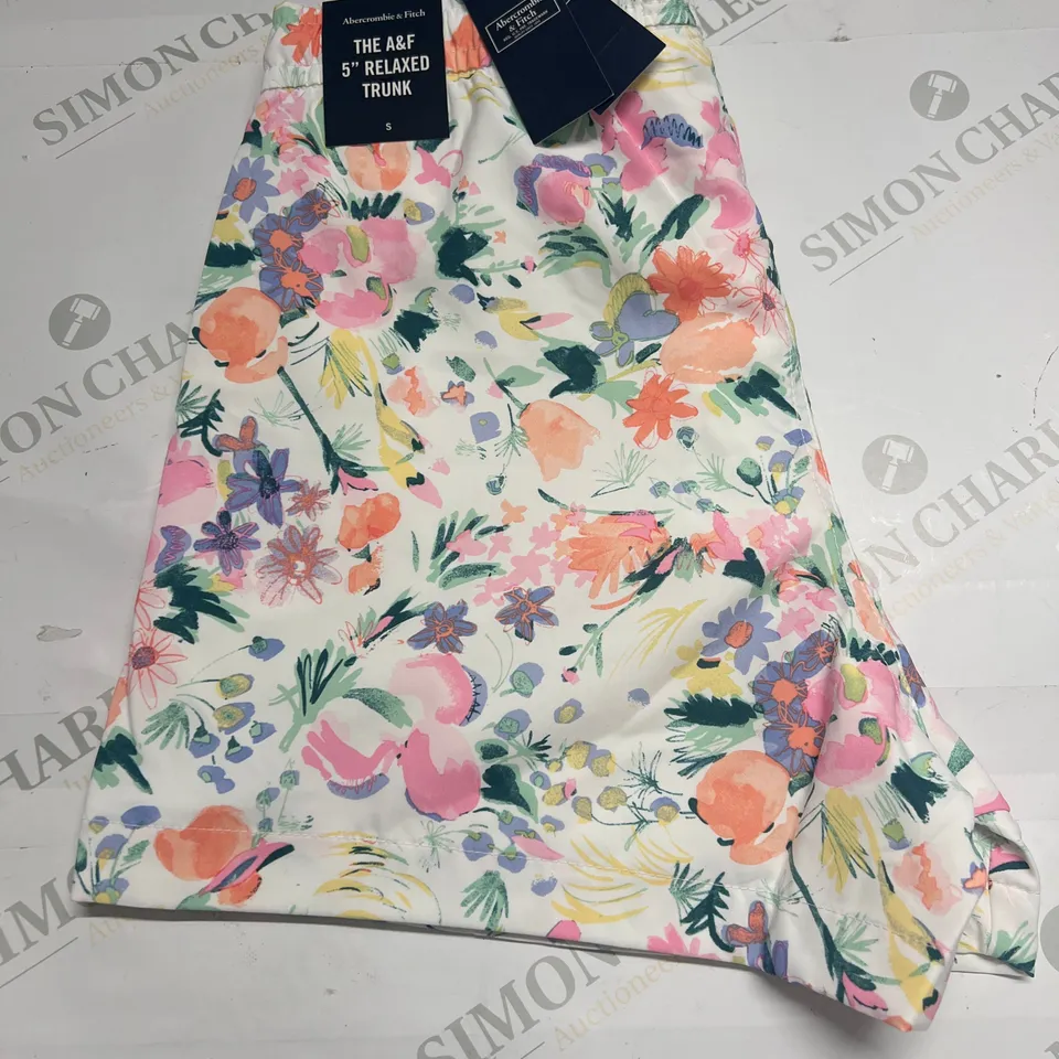 ABERCROMBIE&FITCH 5” RELAXED FIT SWIM SHIRTS IN FLORAL MULTICOLOUR SIZE S
