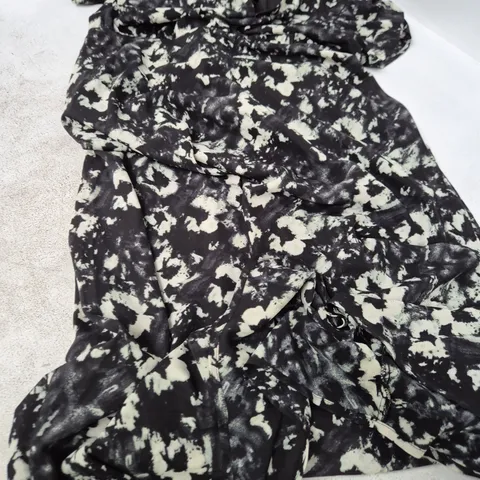 RELIGION CLOTHING – CREAM & BLACK PRINT WOMEN’S GARMENT, UK 20