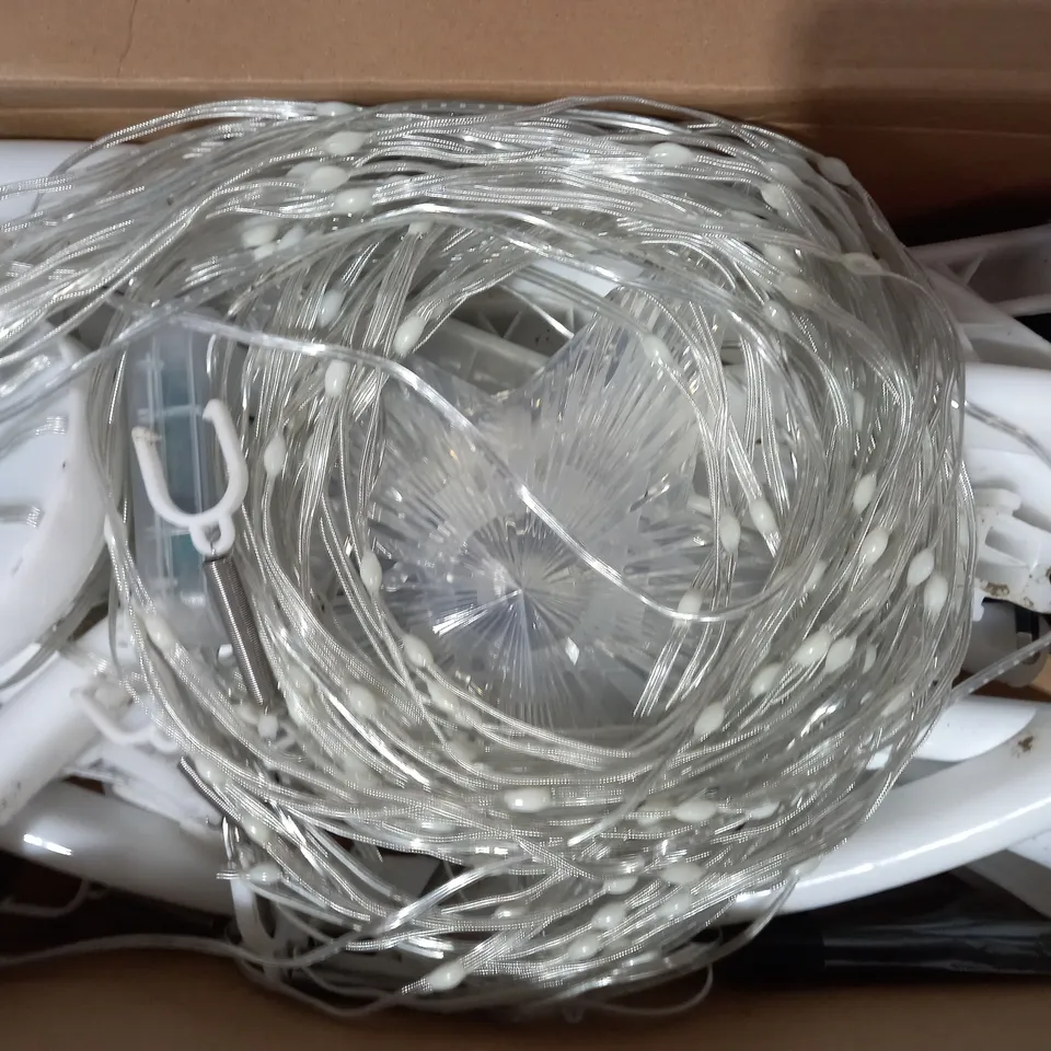 BOXED FLIPO INDOOR/OUTDOOR CHRISTMAS TREE LIGHT