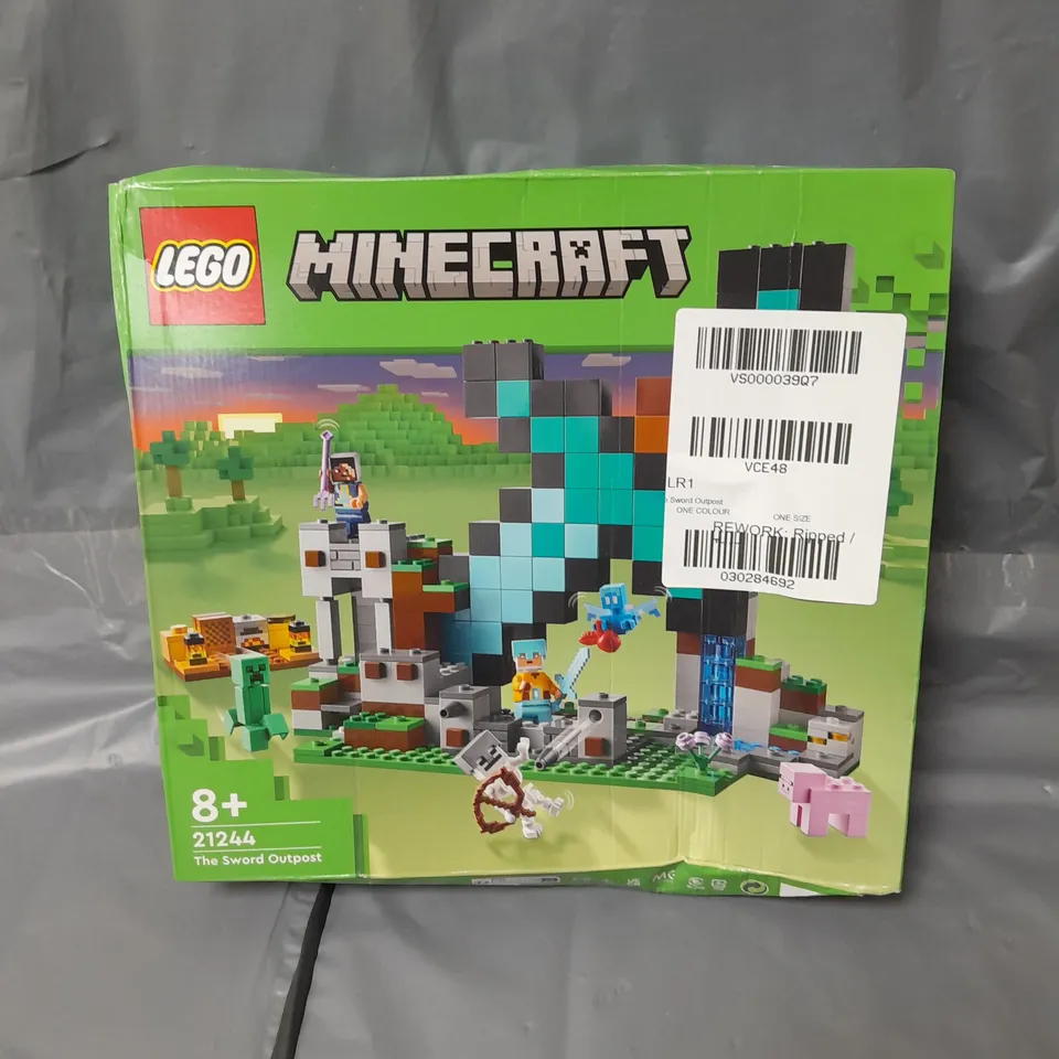 LEGO MINECRAFT THE SWORD OUTPOST - 21244 RRP £39.99