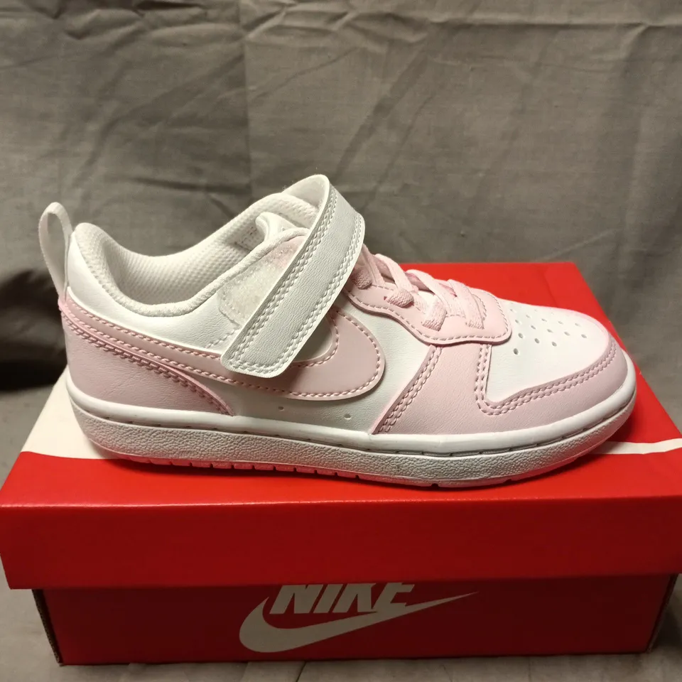 BOXED PAIR OF NIKE COURT BOROUGH LOW RECRAFT KIDS TRAINERS IN WHITE/PINK - UK 10.5