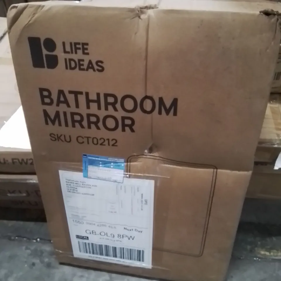 BOXED BATHROOM MIRROR 