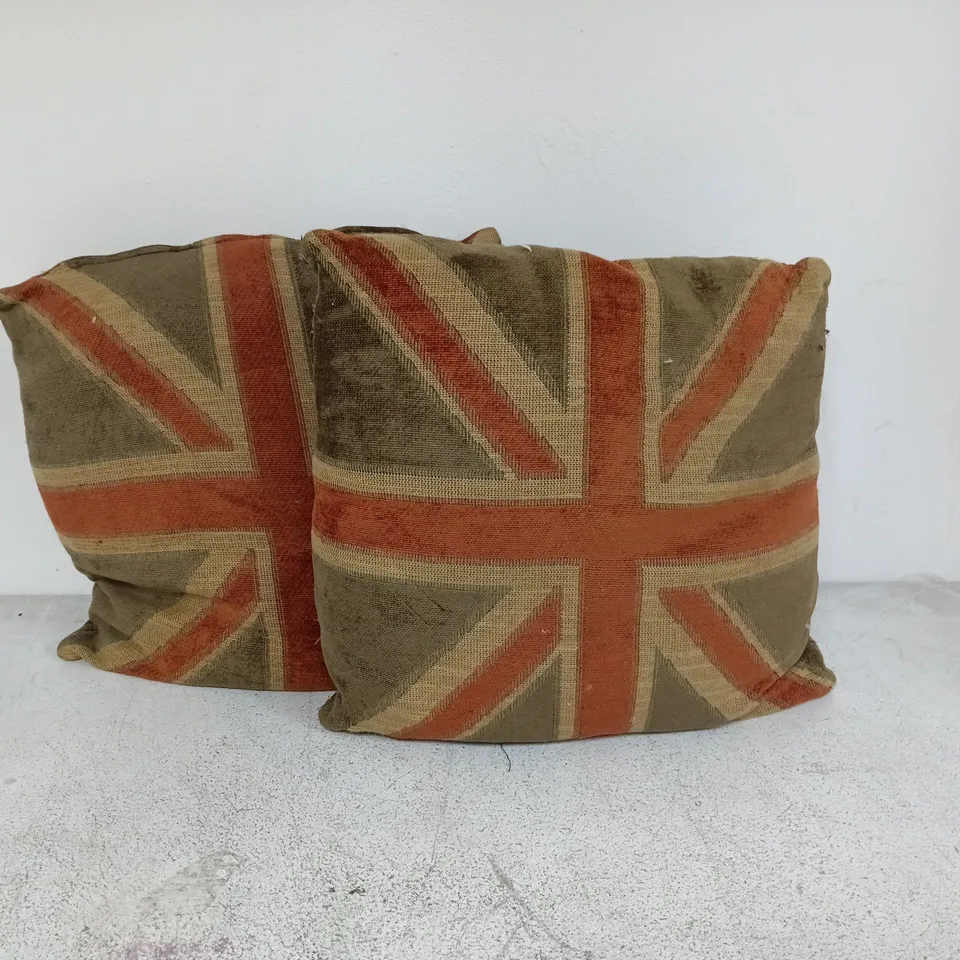 PAIR OF FILLED UNION JACK CUSHIONS - APPROX 45X45CM