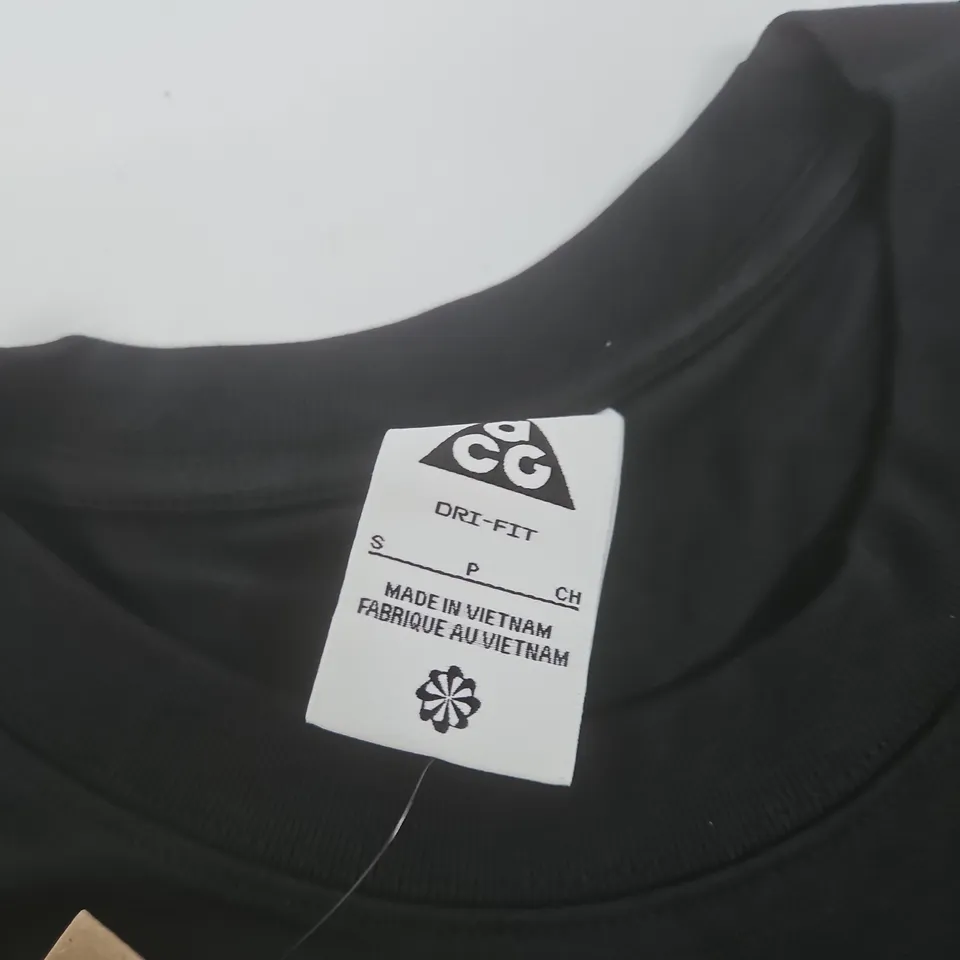 ACG NIKE DRI-FIT T-SHIRT – BLACK, SIZE S (MEN'S) – MADE IN VIETNAM