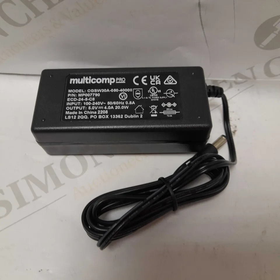 BOX OF APPROX 5 MULTICOMP PRO 5VDC 4AMP DESKTOP PSU 2.1C PLUS AC/DC POWER ADAPTERS