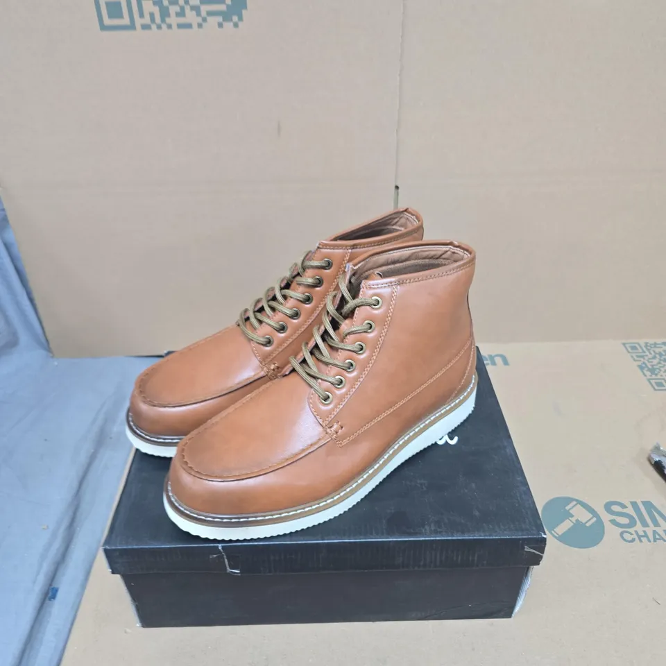 CHARLES SOUTHWELL LANGFORD TAN LEATHER BOOTS, UK SIZE 9 – MEN'S