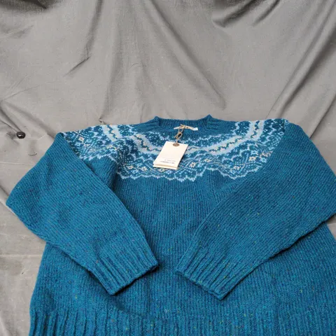 CAMPBELLS OF BEAULY SMALL KNITTED JUMPER WITH TAGS