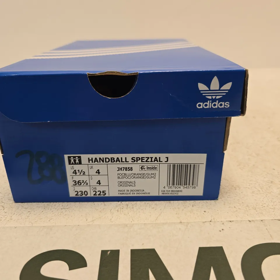 ADIDAS HANDBALL SPEZIAL J KIDS' TRAINERS – UK4