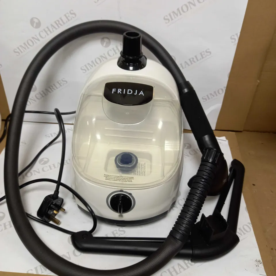 FRIDJA F1000 PROFESSIONAL VERTICAL GARMENT/STEAMER 