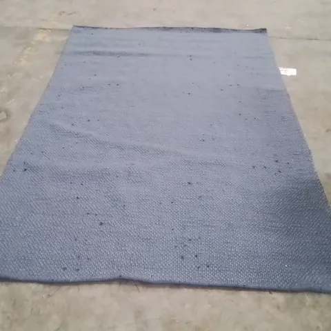 QUALITY DESIGNER AREA RUG - APPROXIMATELY 240X160CM