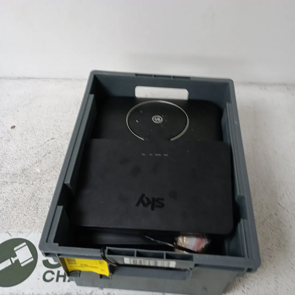 BOX CONTAINING A MIX OF APPROXIMATELY 6 ASSORTED ITEMS INCLUDING ROUTERS, CABLES, PLUGS ETC.