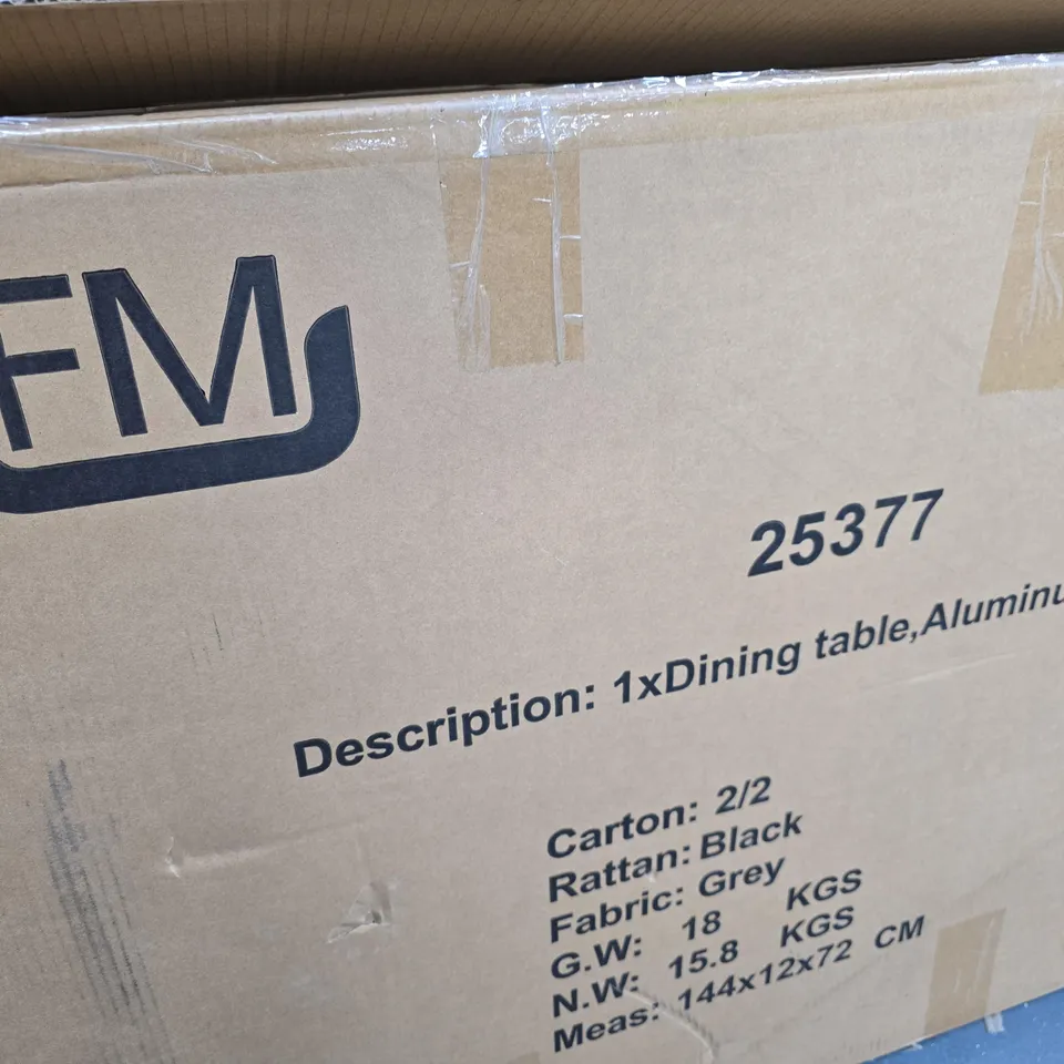 BOXED FM ALIMUINIUM DINING TABLE TOP BLACK RATTAN 