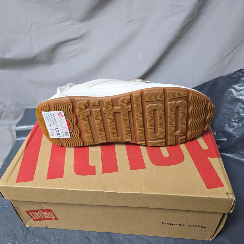 FITFLOP WHITE LEATHER SNEAKERS – WOMEN’S – UK 7 (BOXED)