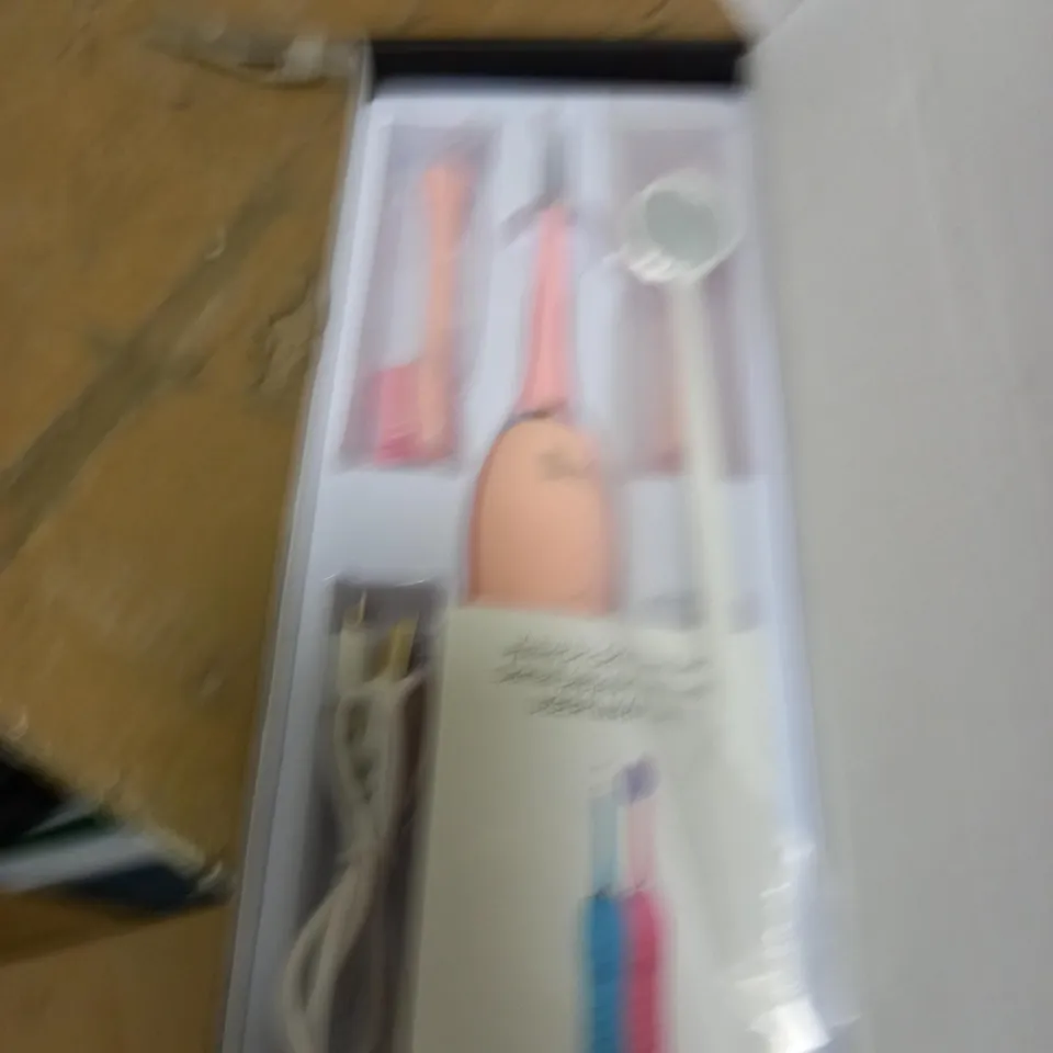 SONIC TOOTHBRUSH + CLEANER 