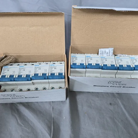 APPROXIMATELY 15 ASSORTED MINIATURE CIRCUIT BREAKER SETS 