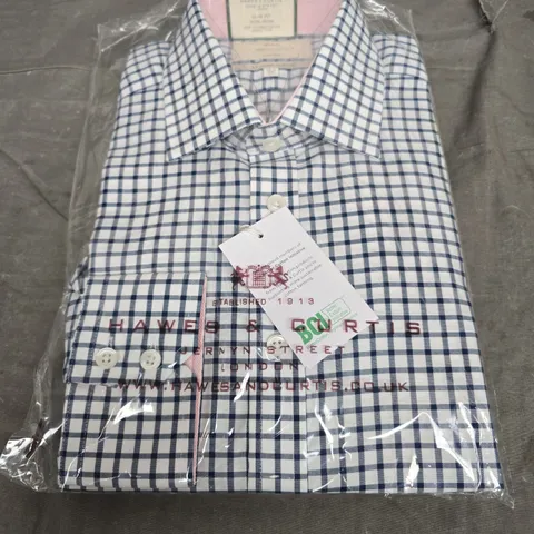 hawes & Curtis  slim fit checked shirt size 15.5 - 35