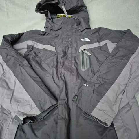 KIDS THE NORTH FACE JACKET SIZE M