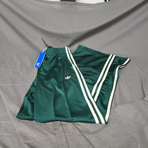 ADIDAS FIREBIRD TRACKPANTS IN DARK GREEN SIZE S
