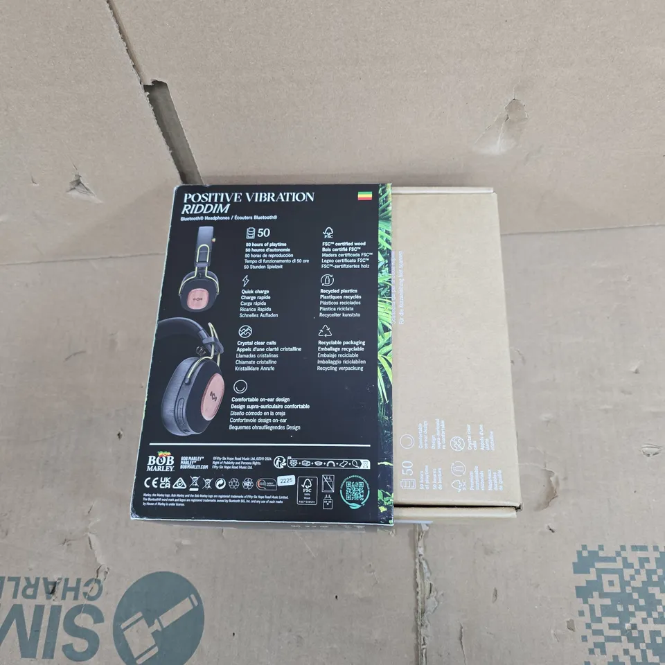 BOB MARLEY POSITIVE VIBRATION RIDDIM BLUETOOTH HEADPHONES – OVER-EAR, WOOD ACCENT