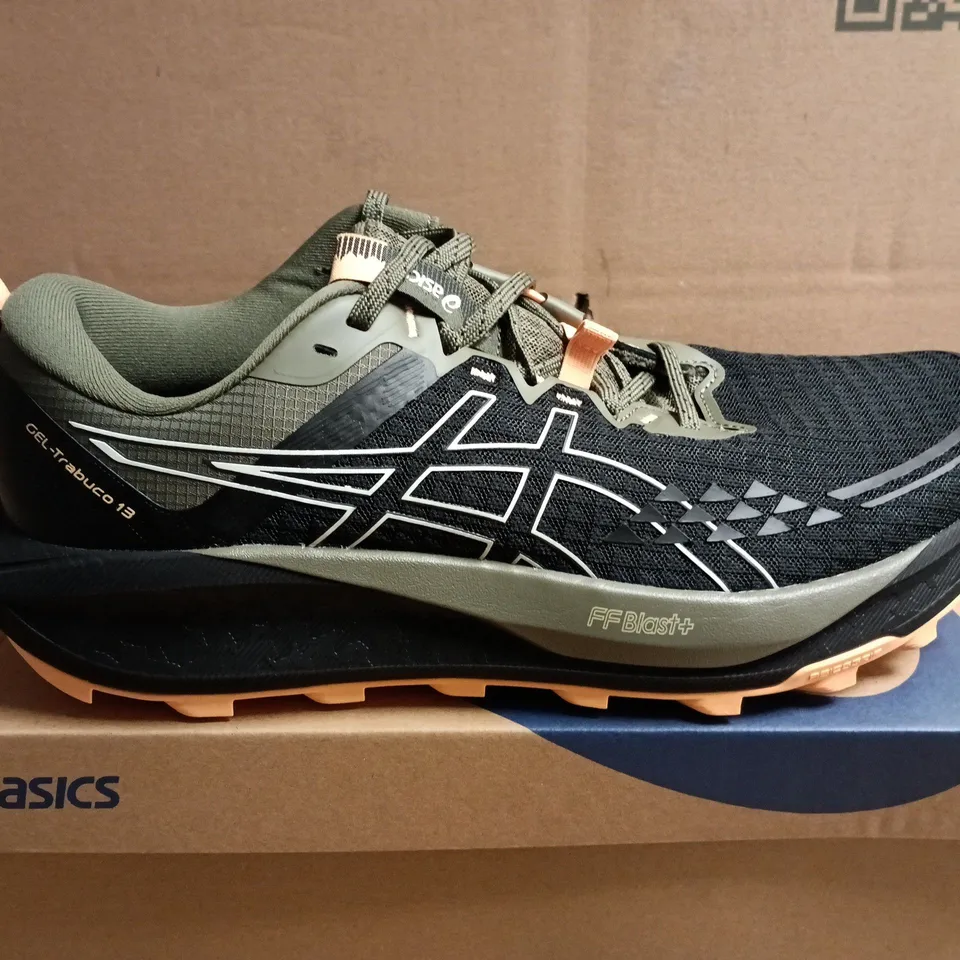 BOXED PAIR OF ASICS GEL-TRABUCO 13 MEN'S RUNNING SHOES –UK SIZE 9