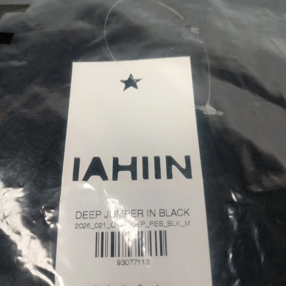 NIIHAI DEEP JUMPER IN BLACK – UK M