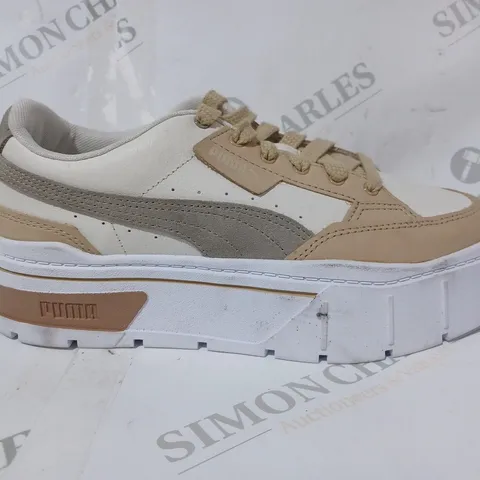 PAIR OF PUMA PLATFORM TRAINERS IN CREAM/SAND/STONE UK SIZE 7.5