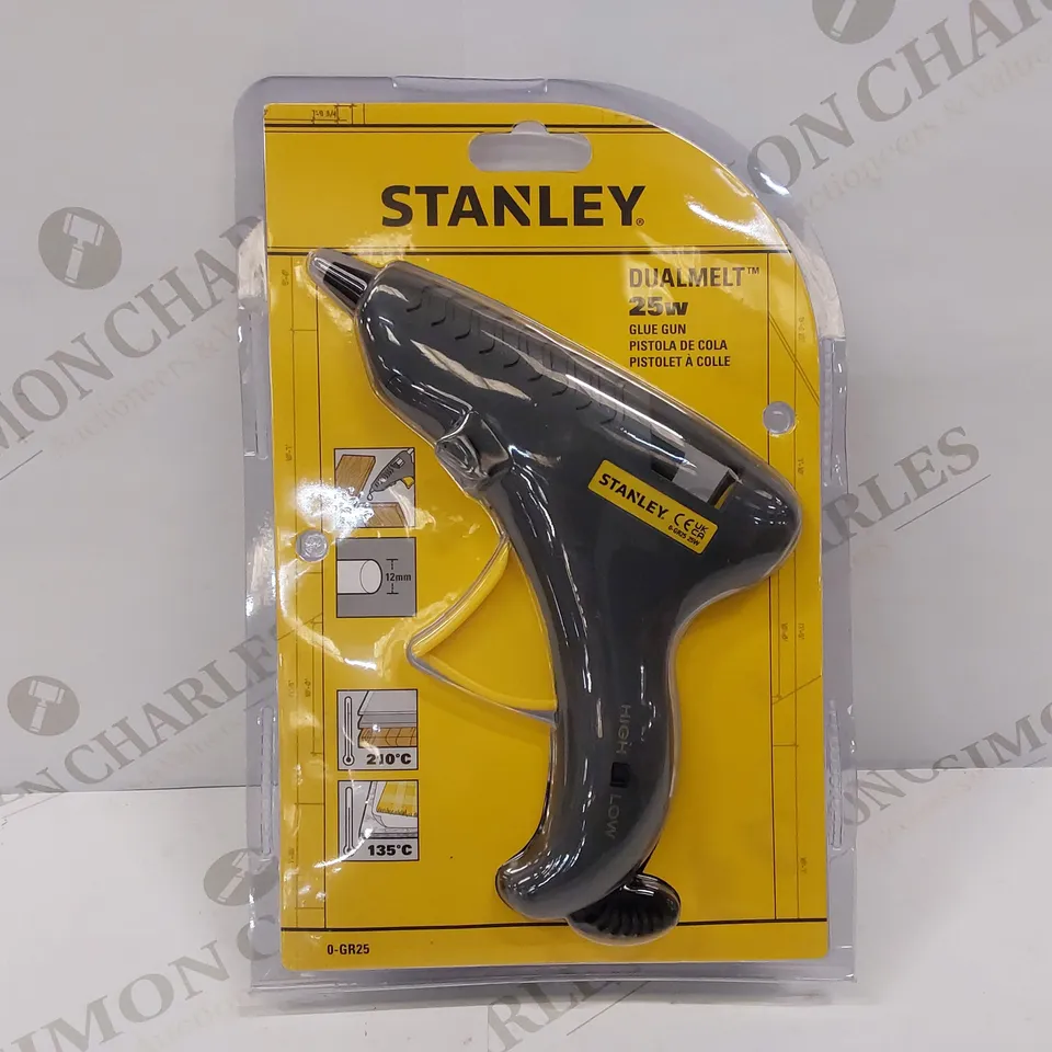 BRAND NEW STANLEY GLUE GUN 