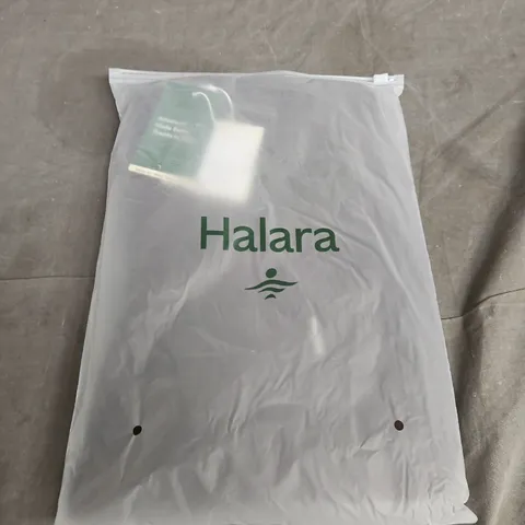BAGGED HALARA SOFTLYZERO PLUSH LEGGINGS - SIZE 4
