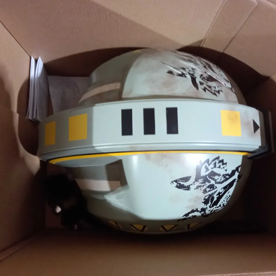 STAR WARS TRAPPER WOLF STAR WARS BLACK SERIES ELECTRONIC HELMET RRP £130