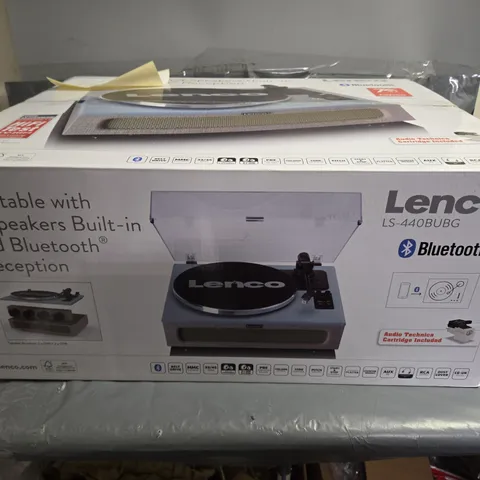 BOXED LENCO TURNTABLE WITH BUILT IN SPEAKERS AND BLUETOOTH