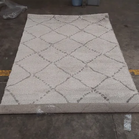 THINK RUGS ROYAL NOMADIC RUG - 160 x 230CM