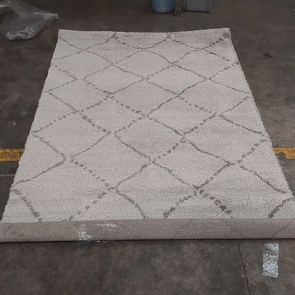 THINK RUGS ROYAL NOMADIC RUG - 160 x 230CM