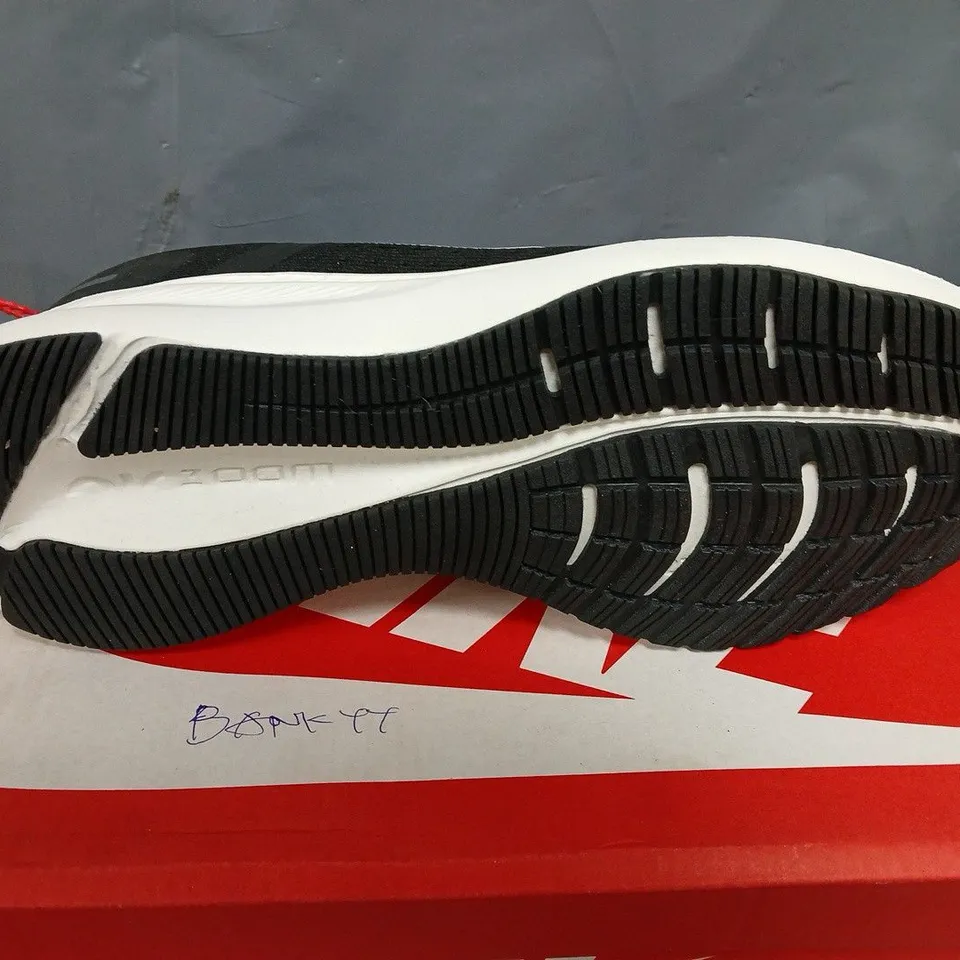 NIKE AIR MAX PORTAL SIZE 10