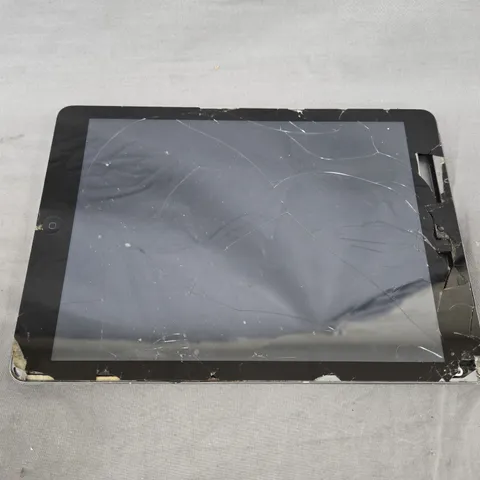 APPLE IPAD TABLET - A1474