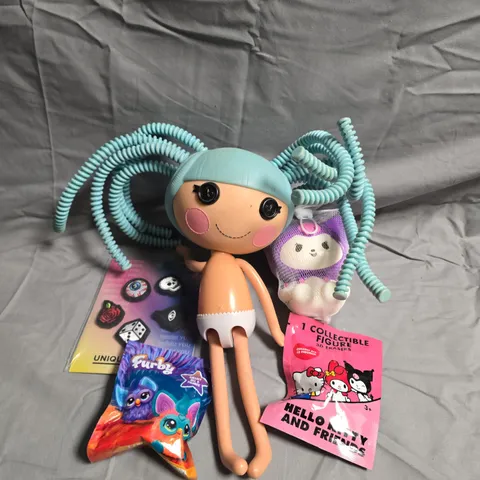 TOTE OF ASSORTED TOYS AND GAMES TO INCLUDE FURBY, CROC PINS AND HELLO KITTY