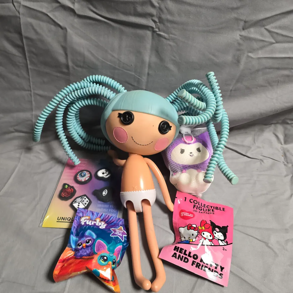 TOTE OF ASSORTED TOYS AND GAMES TO INCLUDE FURBY, CROC PINS AND HELLO KITTY