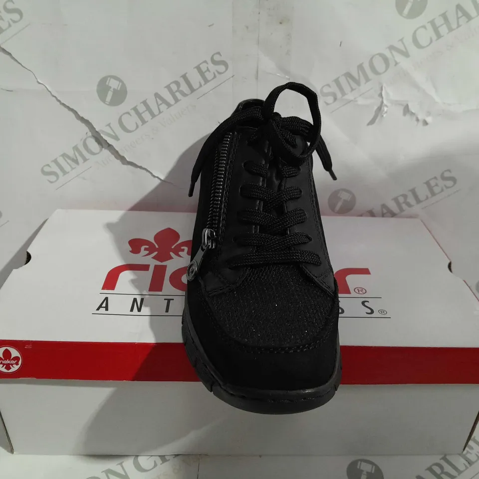 BOXED PAIR OF RIEKER WEDGE TRAINERS WITH SIDE ZIPS - BLACK - SIZE 6