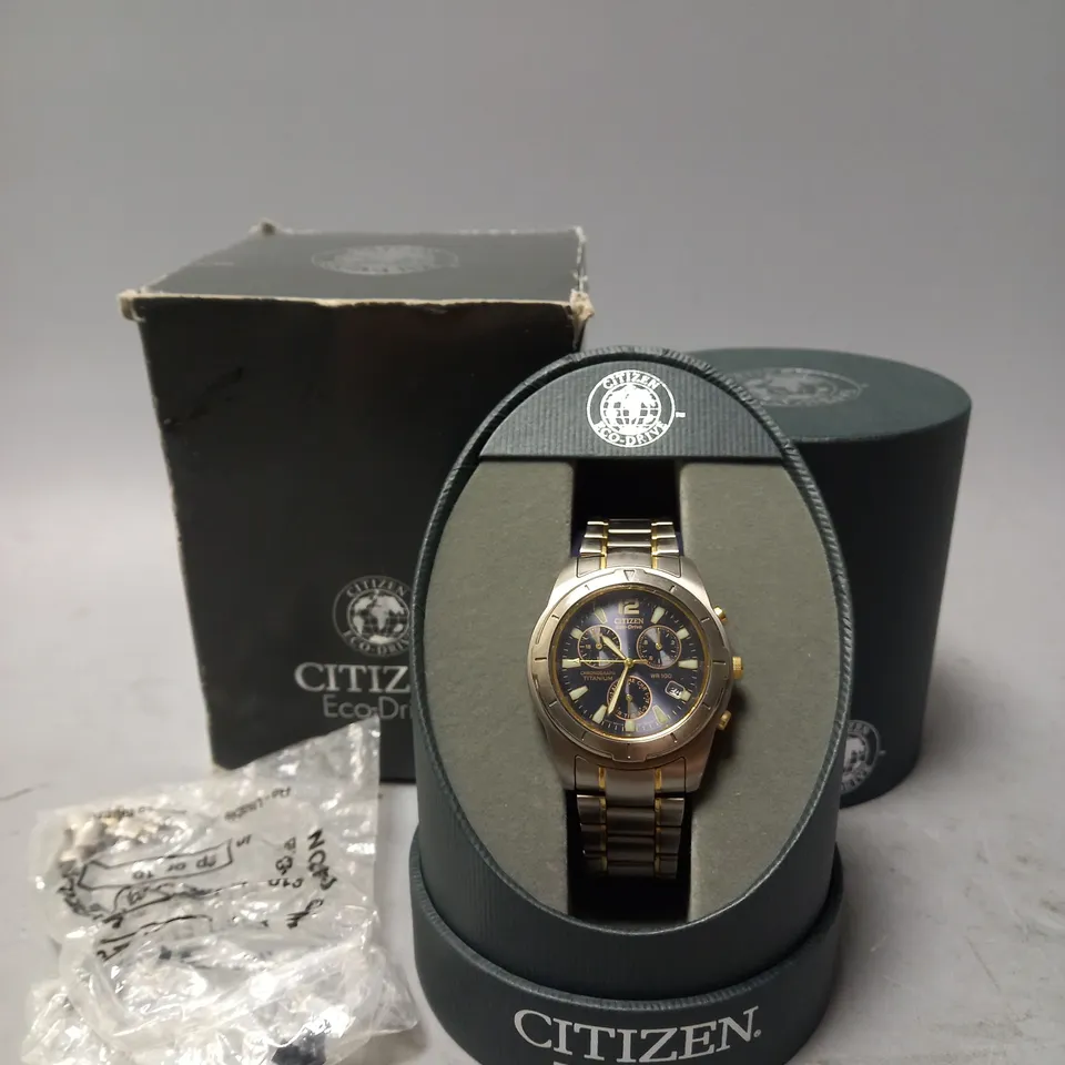 BOXED CITEZEN ECO DRIVE WATCH IN SILVER TITANIUM BASE