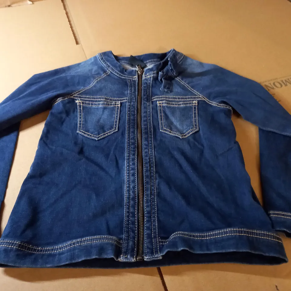 BENETTON JEANS DENIM JACKET - SIZE 7-8 YEARS