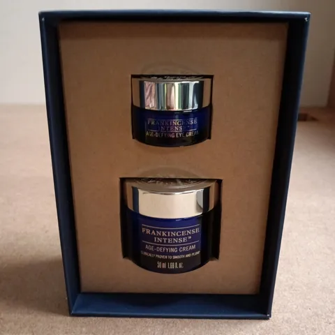 NEAL'S YARD REMEDIES FRANKINCENSE INTENSE AGE-DEFYING DUET – EYE CREAM & CREAM (BOXED)