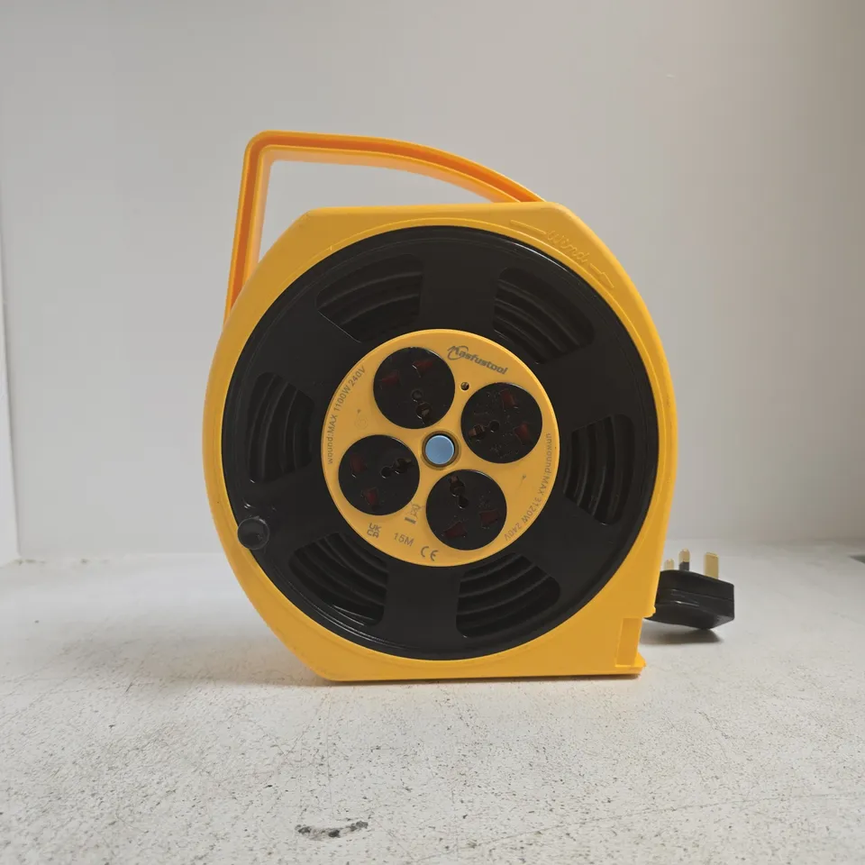 MASFUSTOOLVCABLE REEL WITH FOUR-OUTLET EXTENSION LEAD – YELLOW, UK PLUG