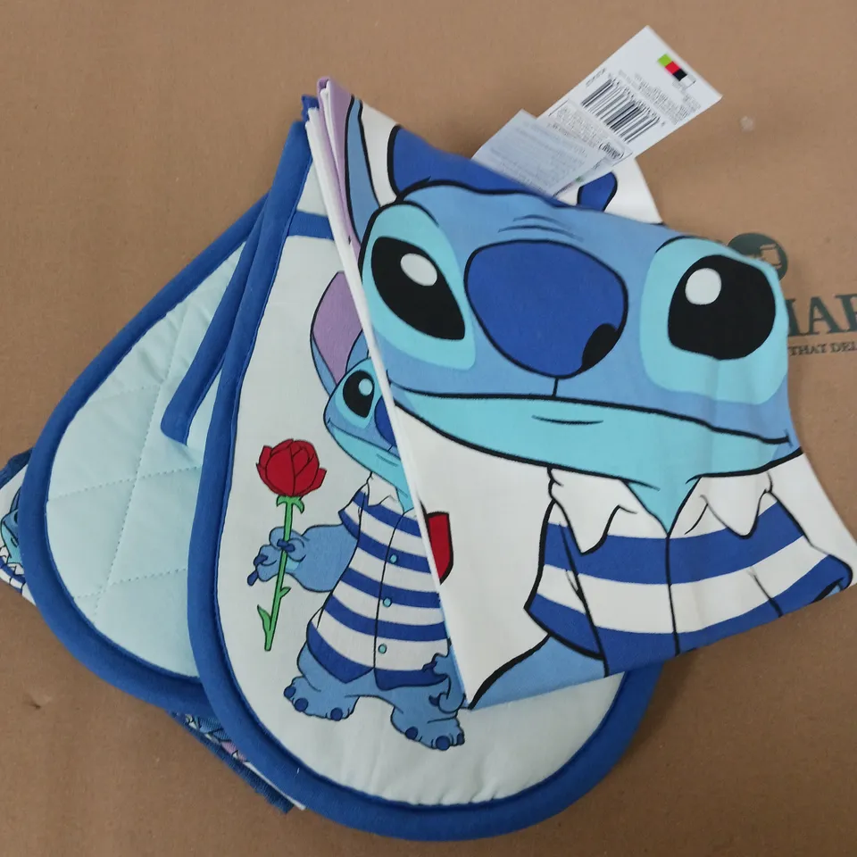 DISNEY STITCH OVEN GLOVE & TEA TOWEL SET 
