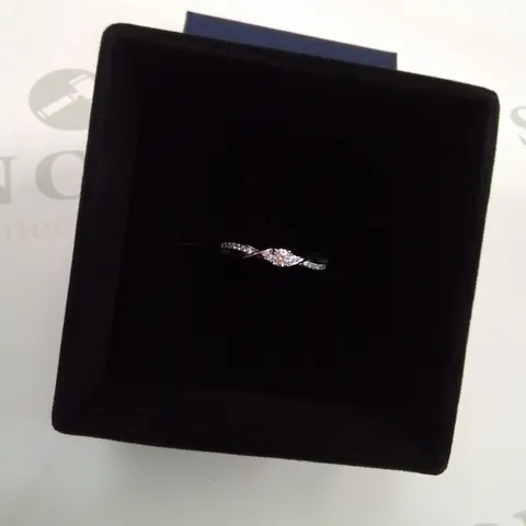 BOXED STERLING SILVER ENGAGEMENT STYLE RING