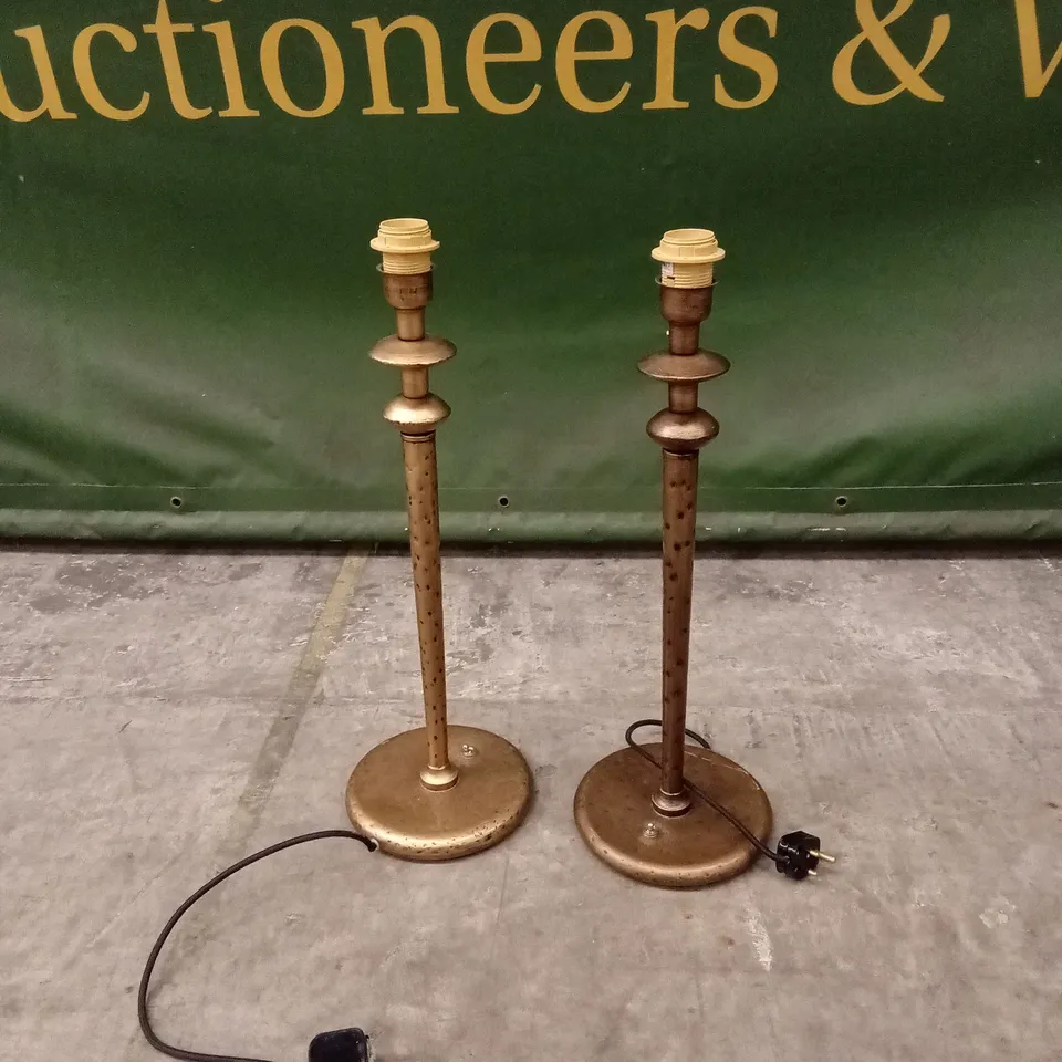 SET OF 2 QUALITY DESIGNER BRONZE LAMPS