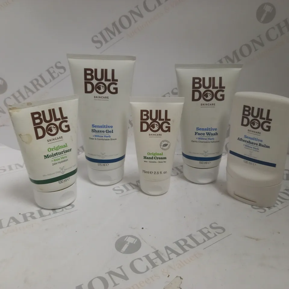 BOX OF 5 BULL DOG BEAUTY PRODUCTS TO INCLUDE ORIGINAL MOISTURISER, SHAVE GEL, HAND CREAM, ETC. 